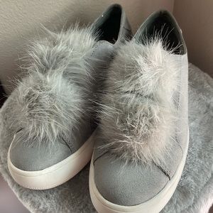 Steven madden Bryan Pom pom suede sneaker slide